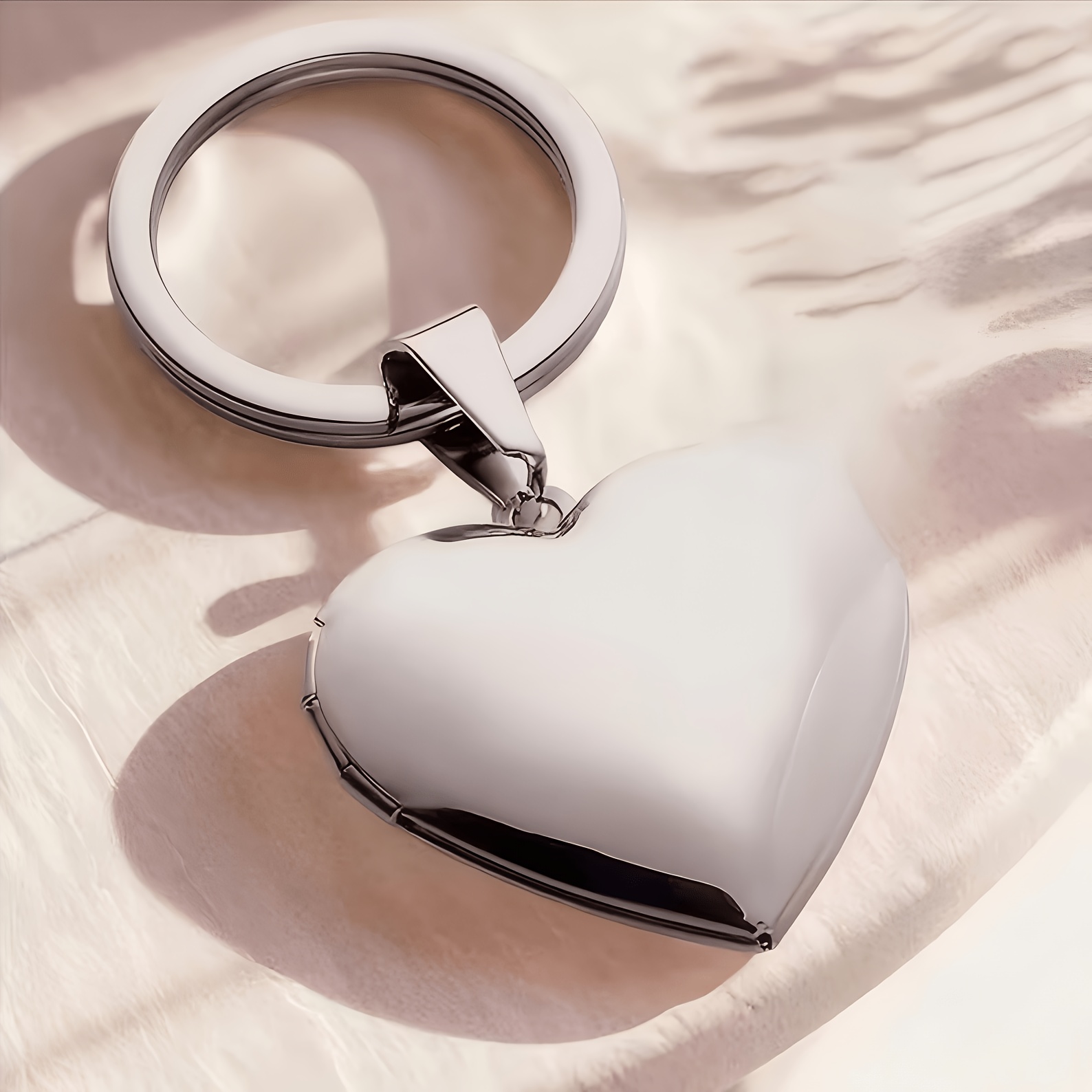 Llavero con Marco de Corazón p - Initial Ring Custom reseña y precio