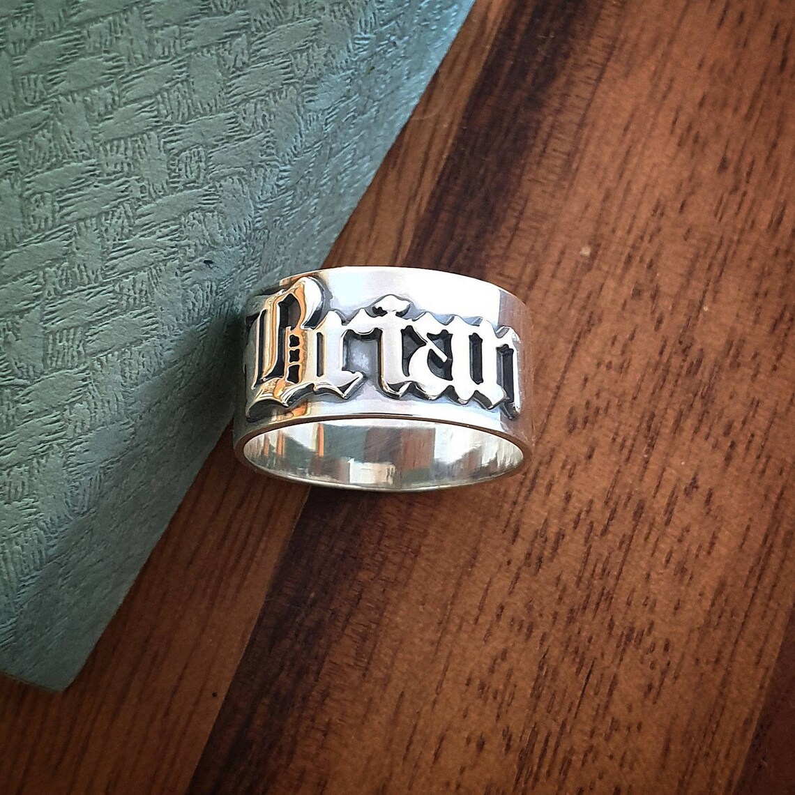 Anillos góticos de 12MM para h - Initial Ring Custom reseña y precio
